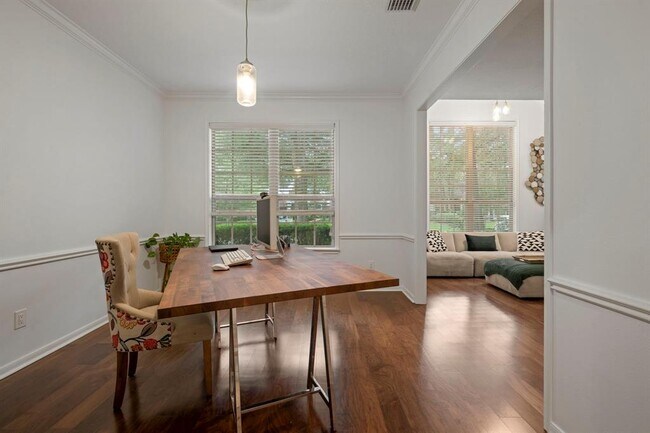 Building Photo - 93 E Stony End Pl