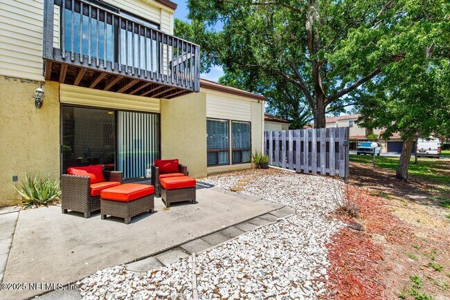 Building Photo - 5400 La Moya Ave