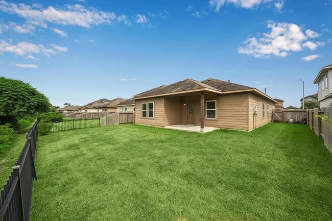 Building Photo - 4907 Fairwater Ct