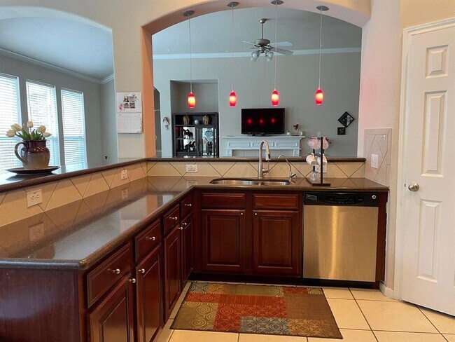 Building Photo - 5023 Logans Landing Ln