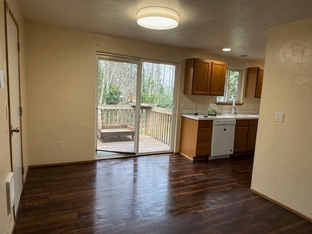 Building Photo - 1316 Wingwood Pl