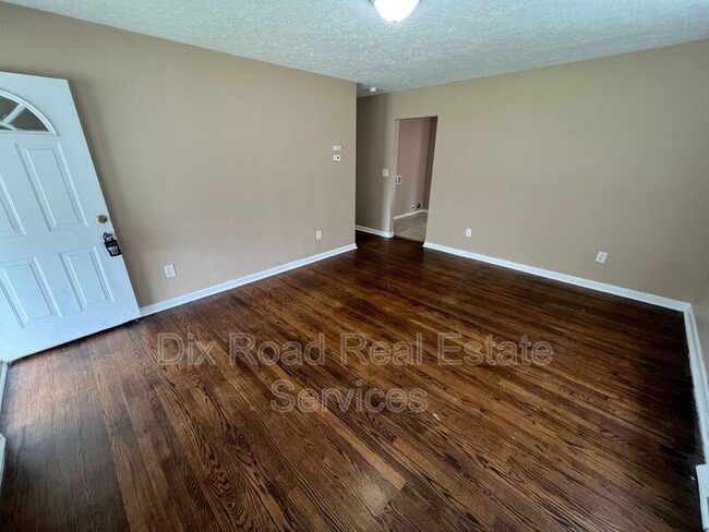 Building Photo - 3209 Lefferson Rd