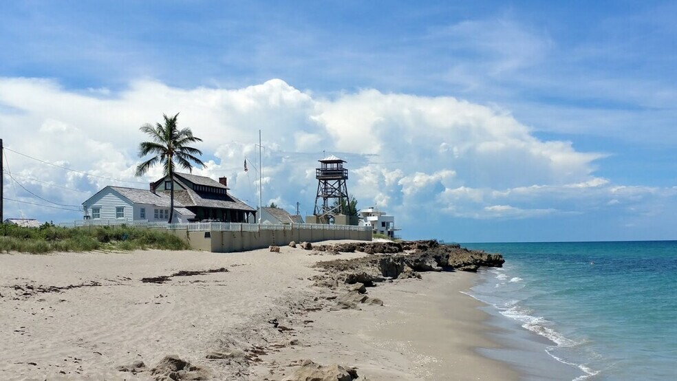Building Photo - 10701 S Ocean Dr