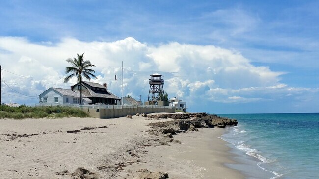 Building Photo - 10701 S Ocean Dr