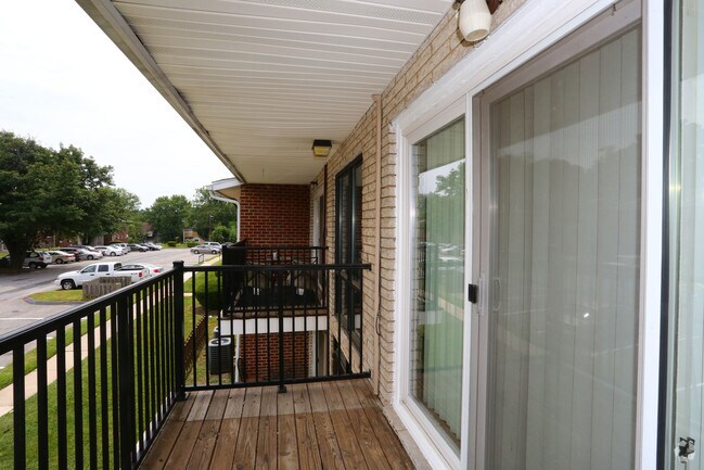 Balcony - Mallow at The Hills