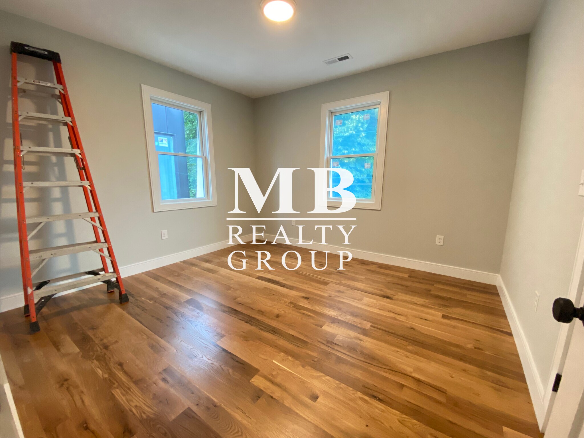 Building Photo - 199 Boylston St