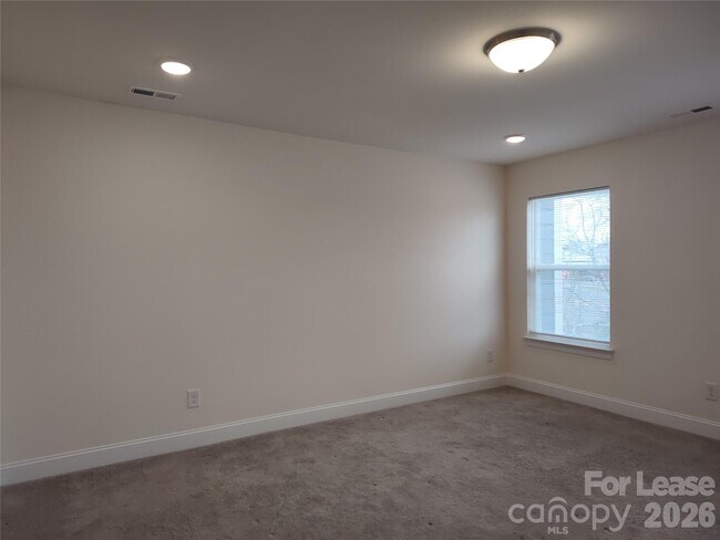Building Photo - 10459 Glenmere Crk Cir