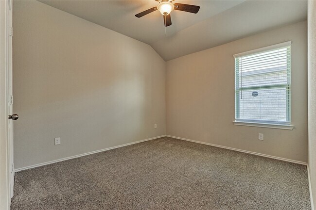 Building Photo - 13959 Leigh Lake Ln