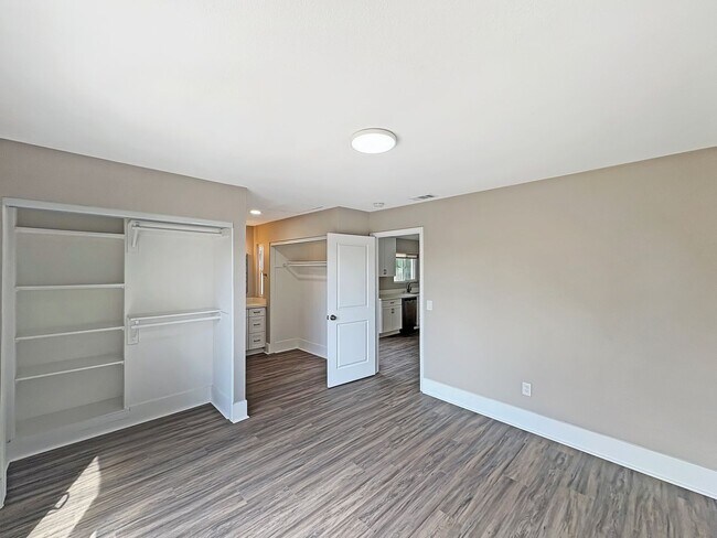 Building Photo - Stunning 3BR/2BA San Diego Home with Solar...