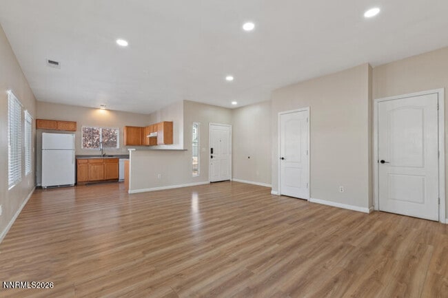 Building Photo - 9435 Stoney Creek Way