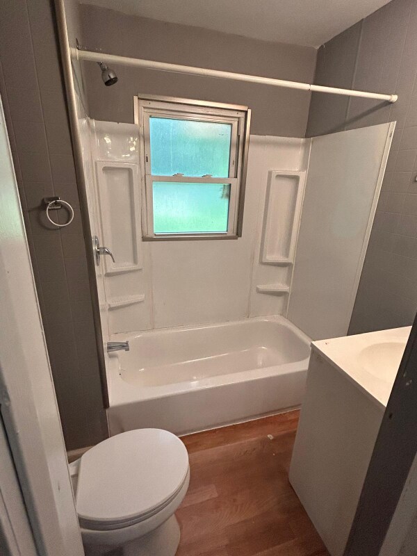 Building Photo - 3348 Wasmund Ave