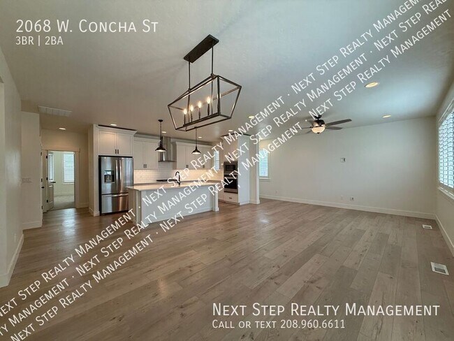 Building Photo - 2068 W Concha St