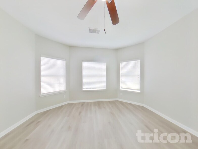 Building Photo - 5002 Pacific Ridge Ln