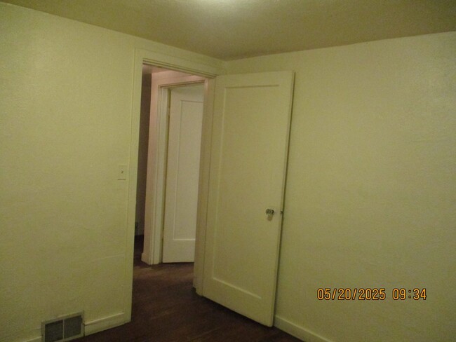 Building Photo - 50% OFF FIRST FULL MONTH'S RENT!