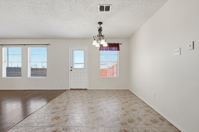 Building Photo - 1452 Hickory Creek Ln