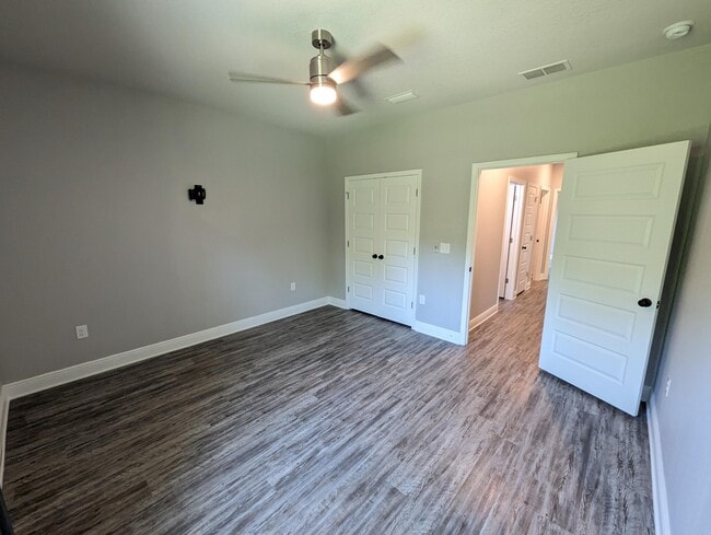 Building Photo - 3565 Pearl Ct