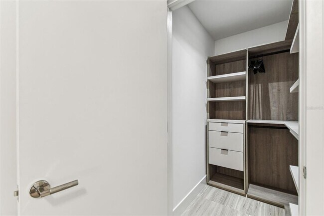 Building Photo - 3101 Bayshore Blvd