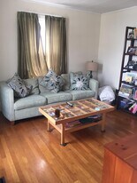 Building Photo - 8 Chapin St