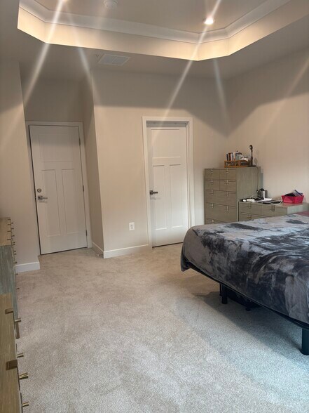 Building Photo - 16573 Fife Way