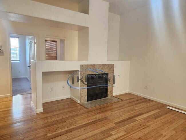 Building Photo - 3 bedroom 2 bath near schools and parks