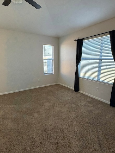 Building Photo - 4904 Park View Ct
