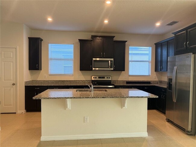 Building Photo - 2466 Volunteer Ave