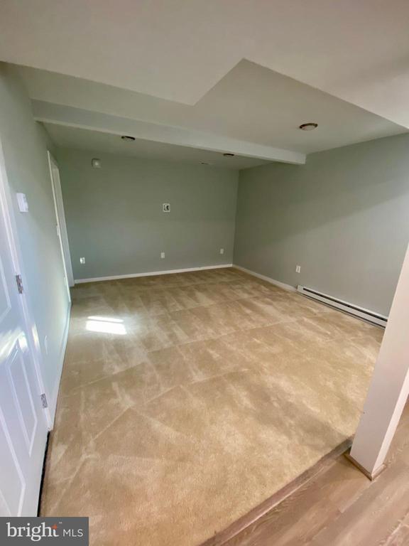 Building Photo - 112 England Run Ln