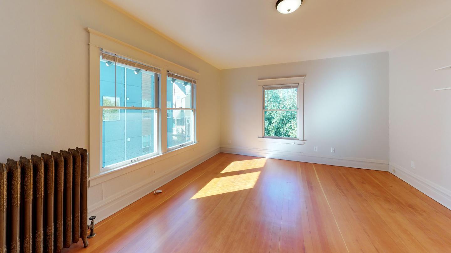 Building Photo - 806 N 48th St