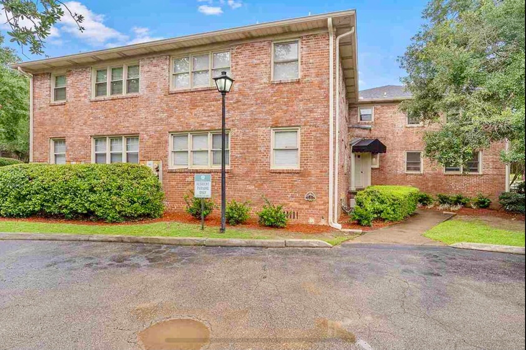 Building Photo - 360 S Franklin Blvd