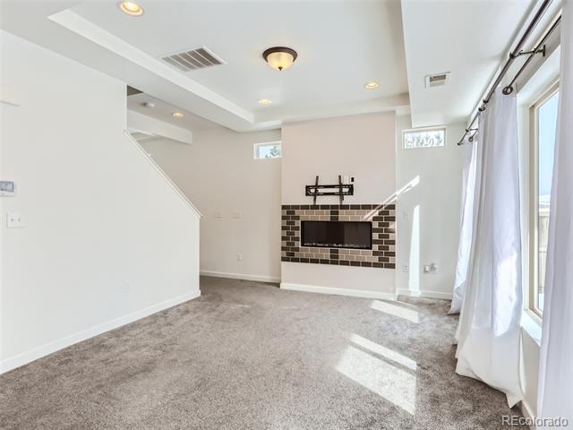Building Photo - 4432 Vindaloo Dr