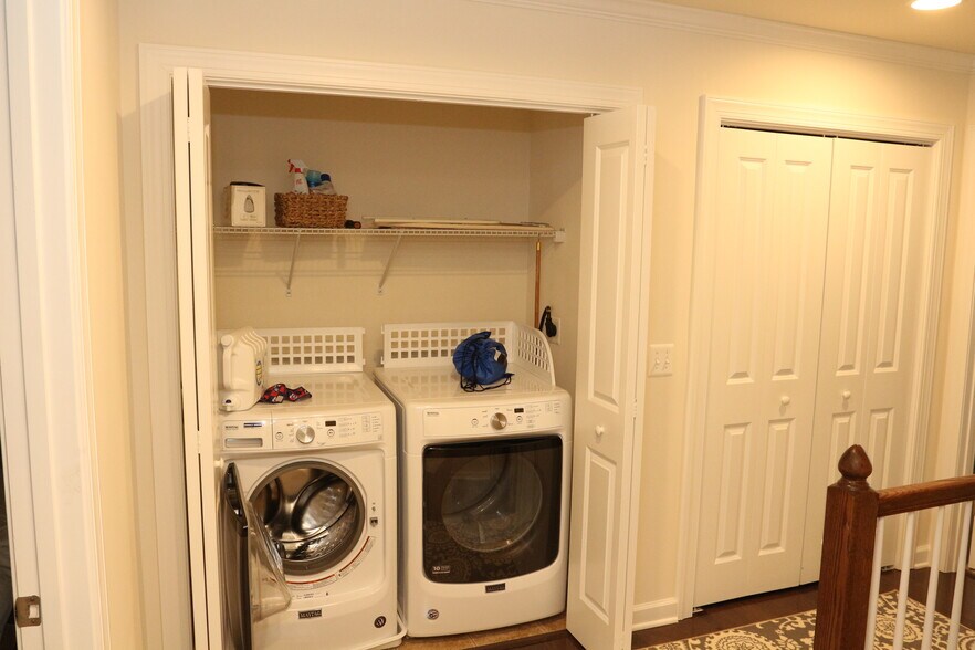 Convenient upstairs laundry - 681 Fielding Run Dr