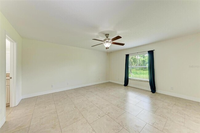 Building Photo - 3560 Eldron Ave