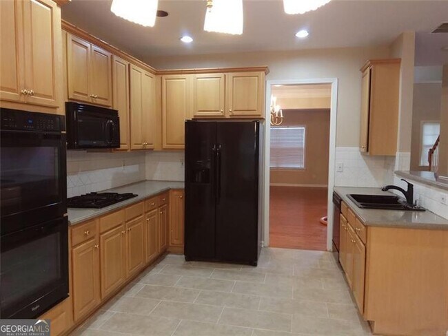 Building Photo - 12755 Morningpark Cir