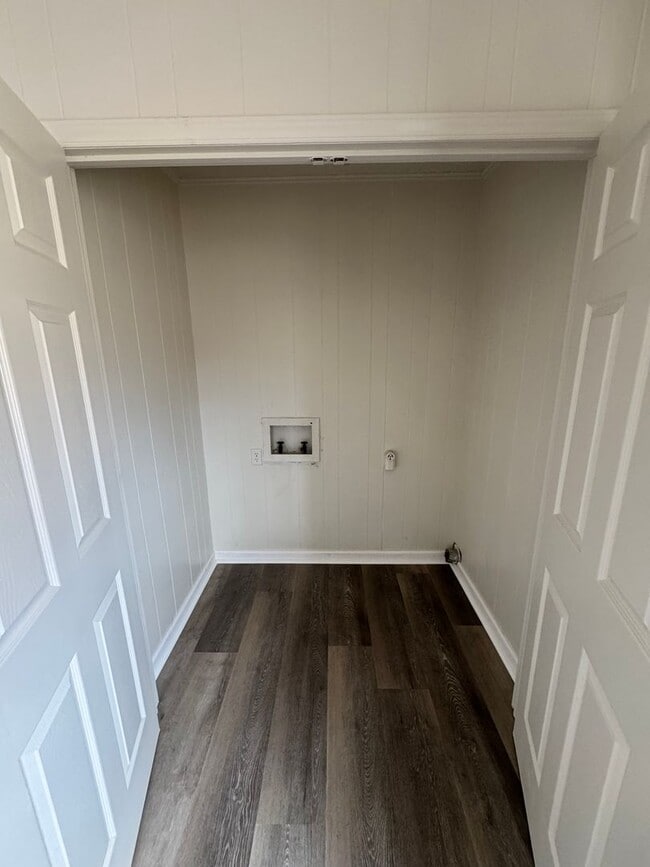 Building Photo - 3/1 in Shelby, NC