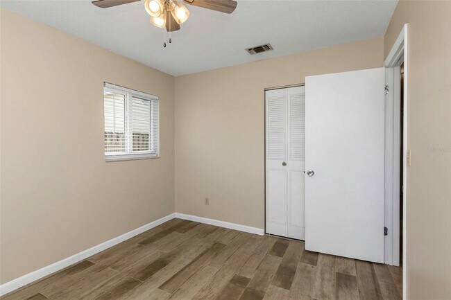 Building Photo - 6842 62nd Ave N