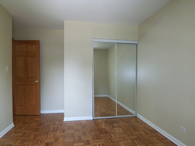 Building Photo - 3835 Winston Dr