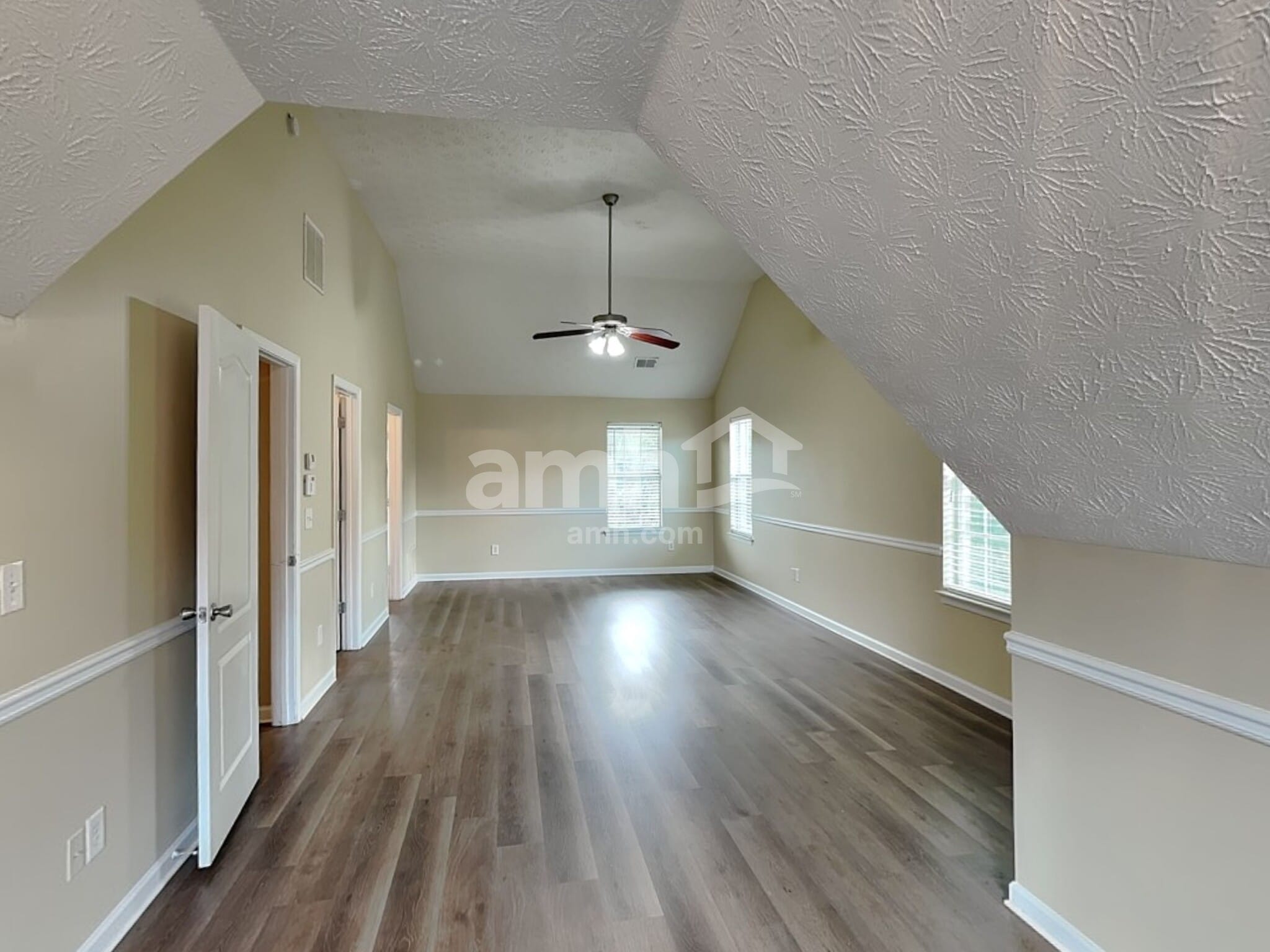 Building Photo - 131 Cottonbelle Dr