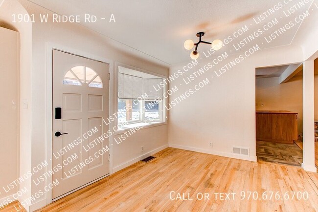 Building Photo - Charming & Spacious Home in Littleton