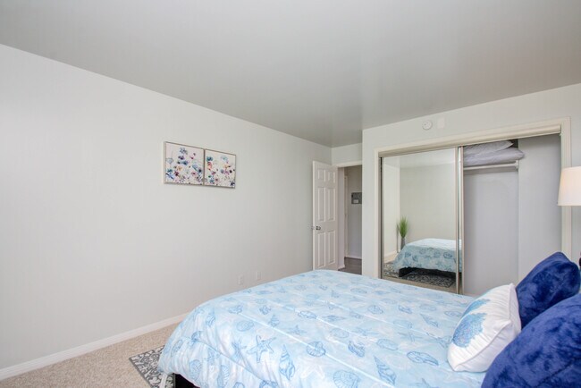 Building Photo - 3525 Sage Rd