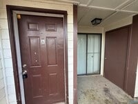 Building Photo - 3925 Highridge Dr SW