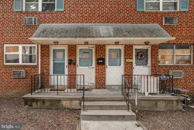 Primary Photo - 50 N Fellowship Rd