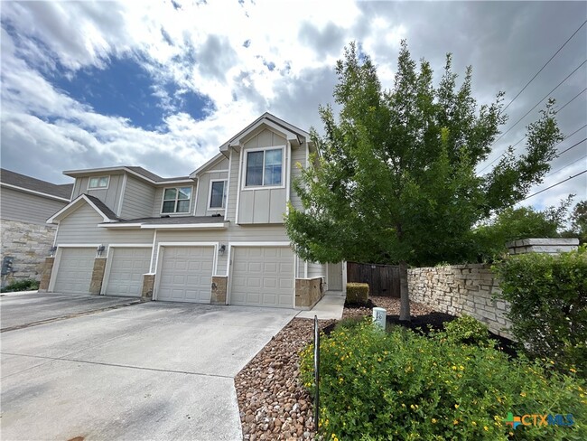 Building Photo - 712 Gristmill Dr