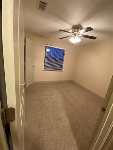 Building Photo - 10151 Camelot Dr