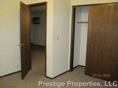 Building Photo - 507 N Linn St