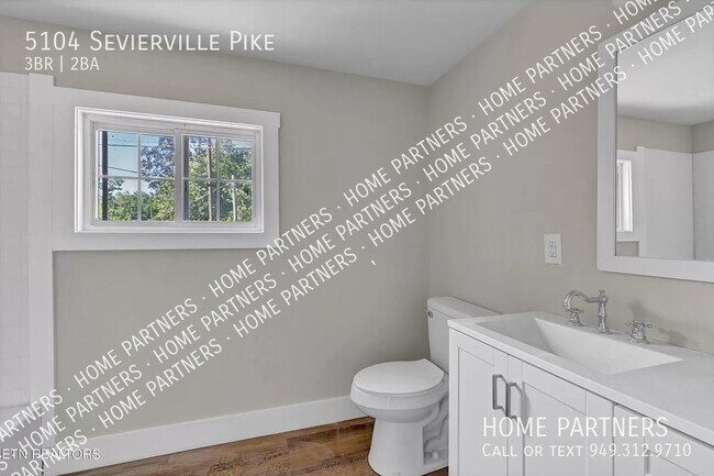 Building Photo - Rent to Own Renovated Home with $11,000 Do...