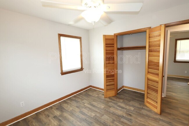 Building Photo - 5601 Eunice Dr