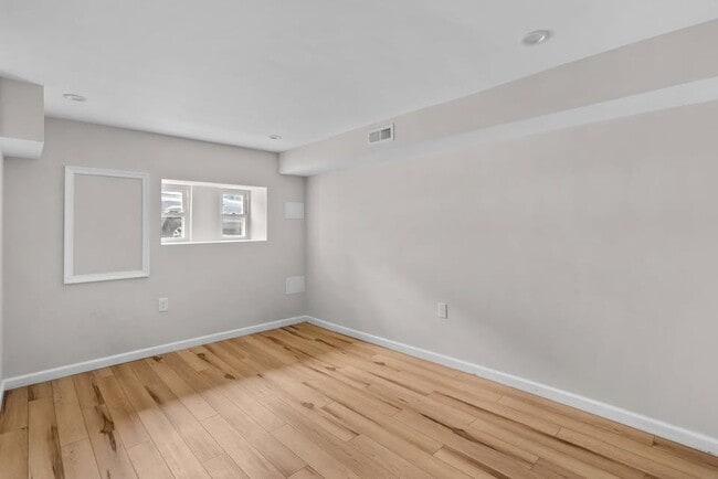 Building Photo - 2230 Orleans St