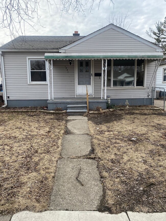 Primary Photo - Newly remodeled 2 bedroom house with basem...