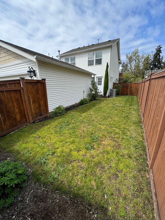 Building Photo - 1285 Griggs St