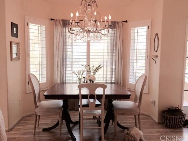 Building Photo - 7037 Paseo Encantada